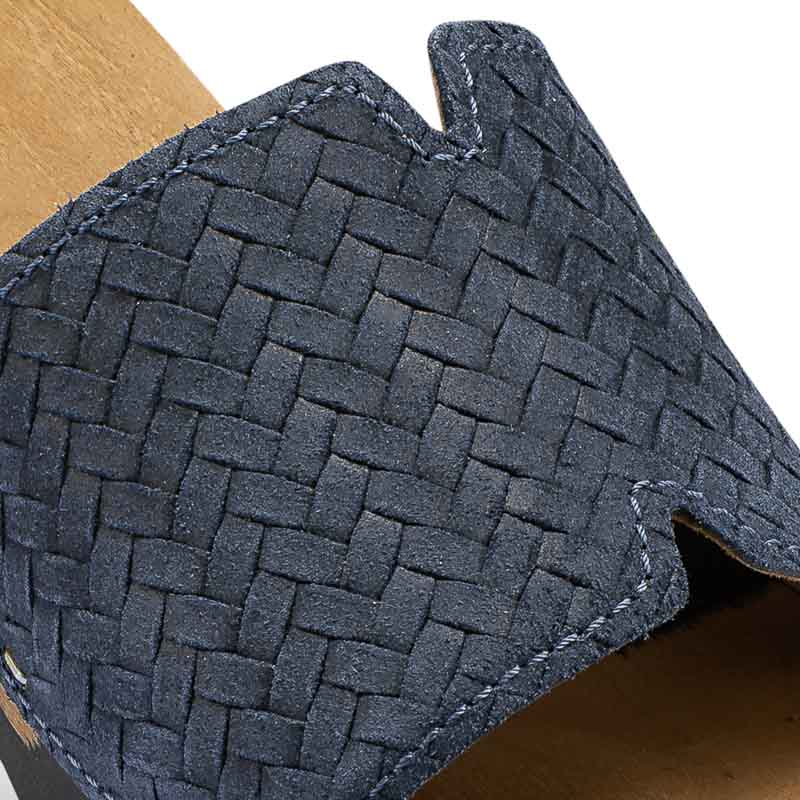 MODEL Targa